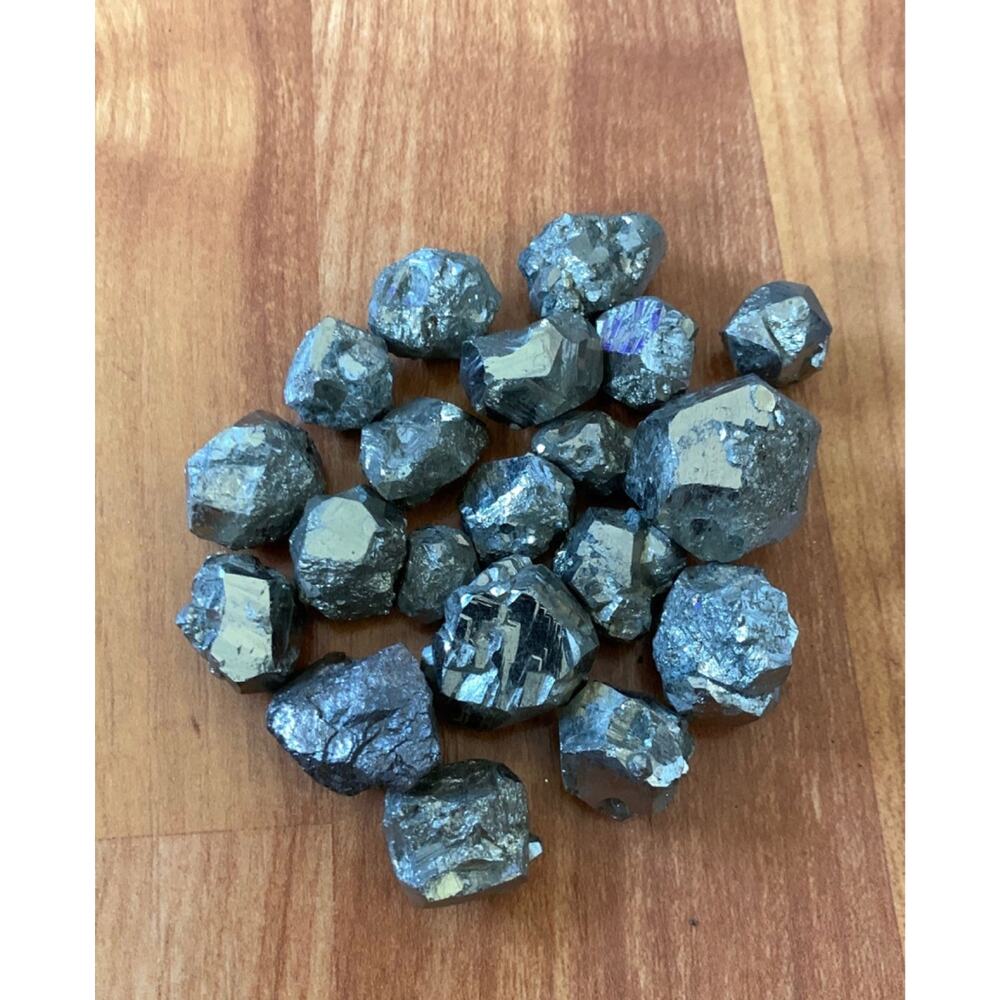 19 Pyrite‎  Stones